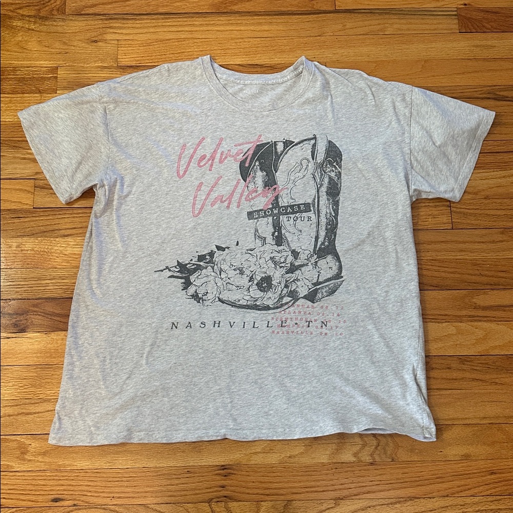 🌺 Hollister Velvet Valley Showcase Tour Graphic T-Shirt Sz XL